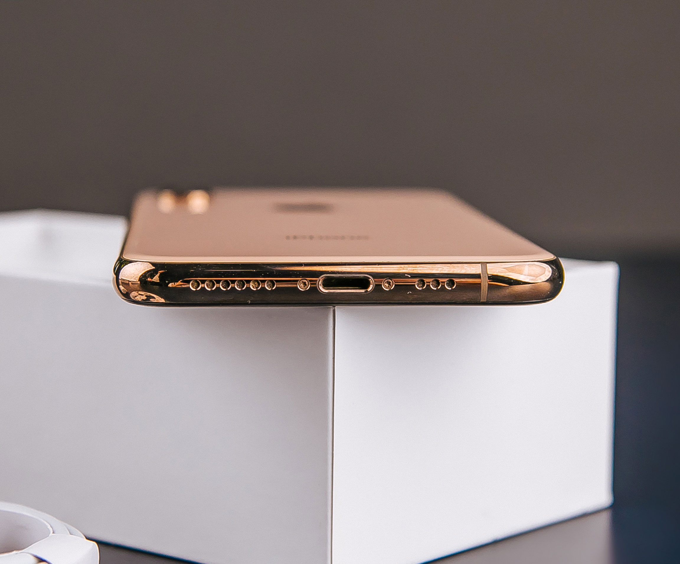 iPhone XS 256GB Gold (MT9K2) б/у